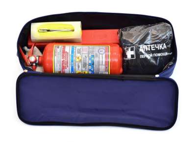 Аварийный комплект "СТАНДАРТ 3S+" (синяя сумка, трос, аптечка, огнетушитель)