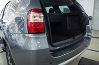 Nissan Terrano 2014-  Накладка на порожек багажника (2мм.) NNTR-027302/Renault Duster 2010-2014,2015