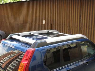 Оригинальный багажник на Nissan X-Trail (T31 с фонарями на крыше) 2007-2014 г. в штатное место (аэро